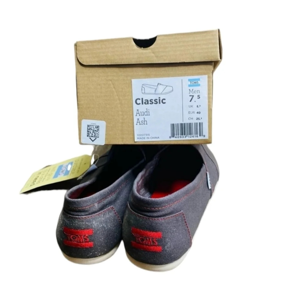 NIB Toms Audi Collab Shoes - Picture 5 of 5